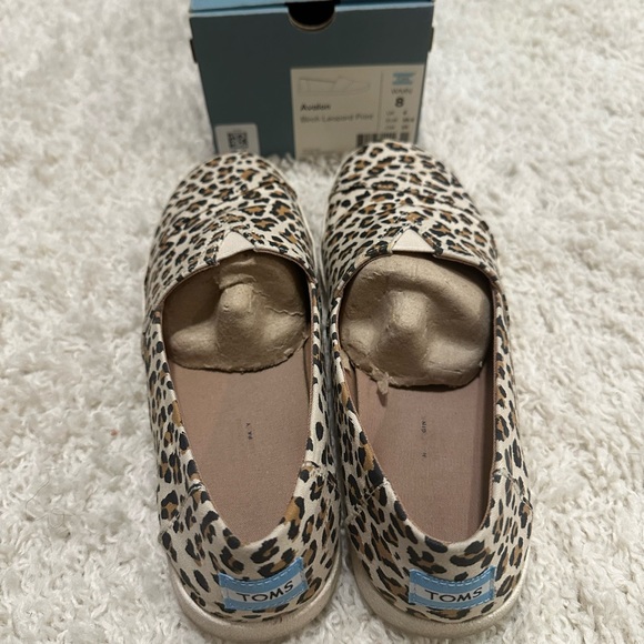 Leopard Tom’s - Picture 3 of 4